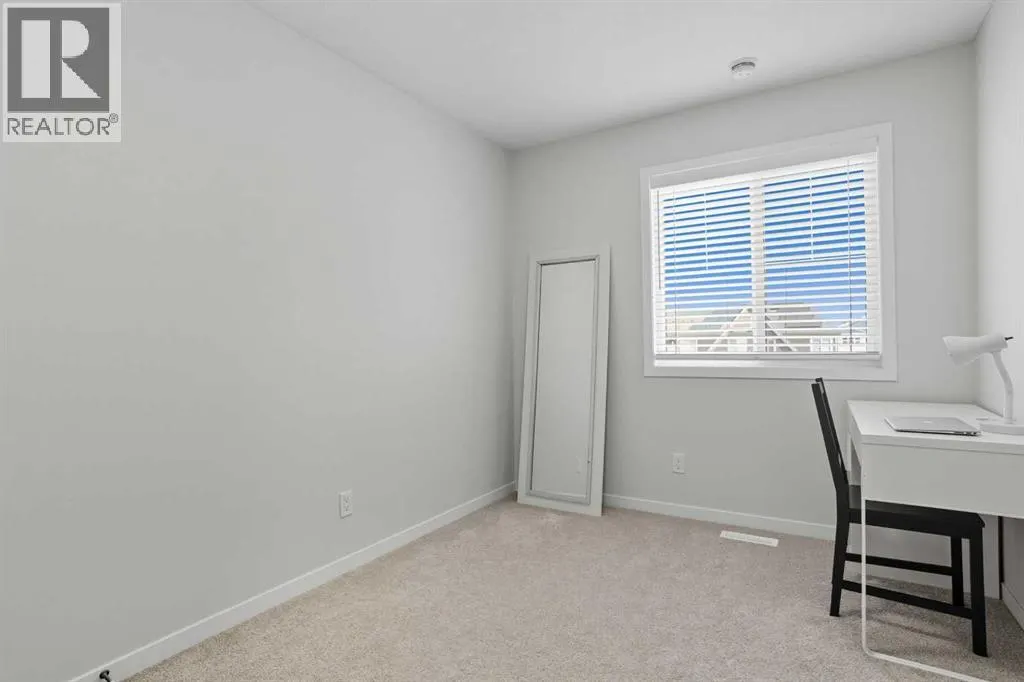 1075 Mahogany Boulevard SE