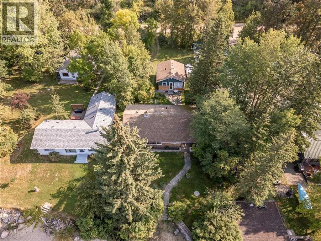 60 Beach Avenue