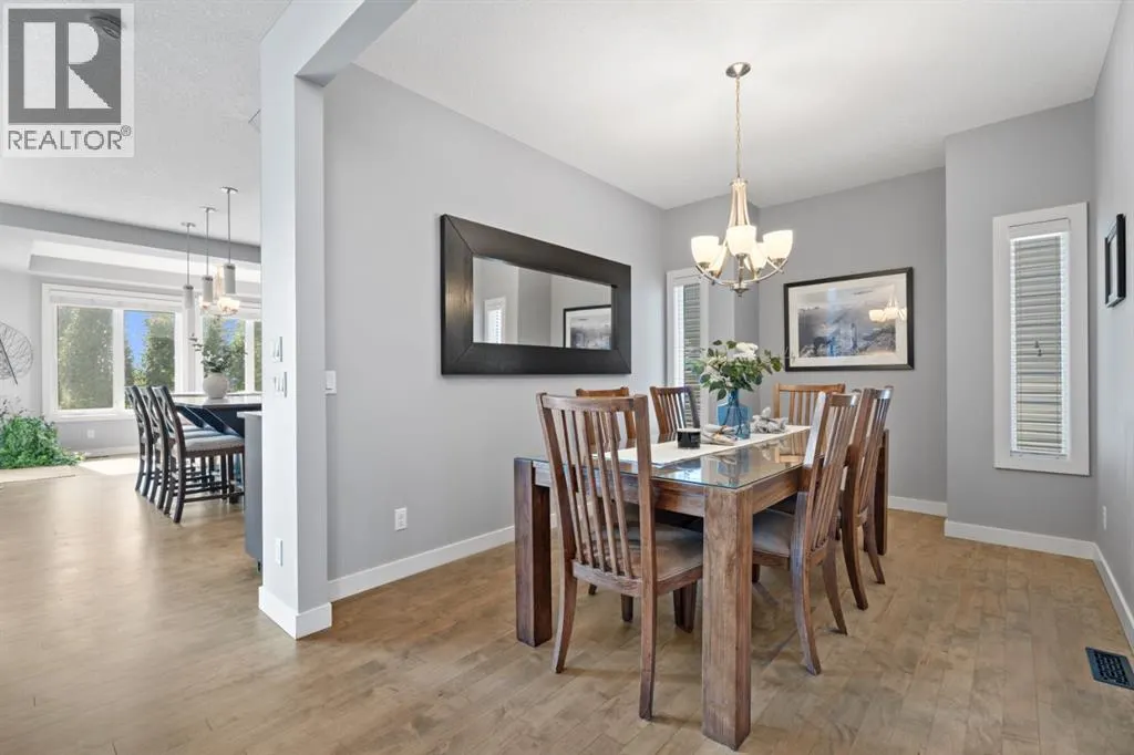 106 Mount Rae Heights