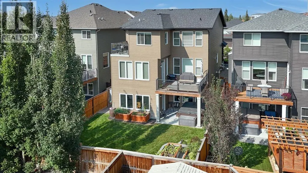 106 Mount Rae Heights