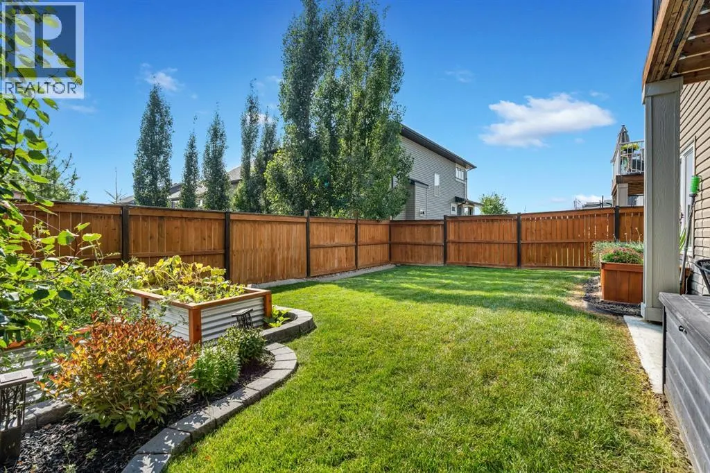 106 Mount Rae Heights