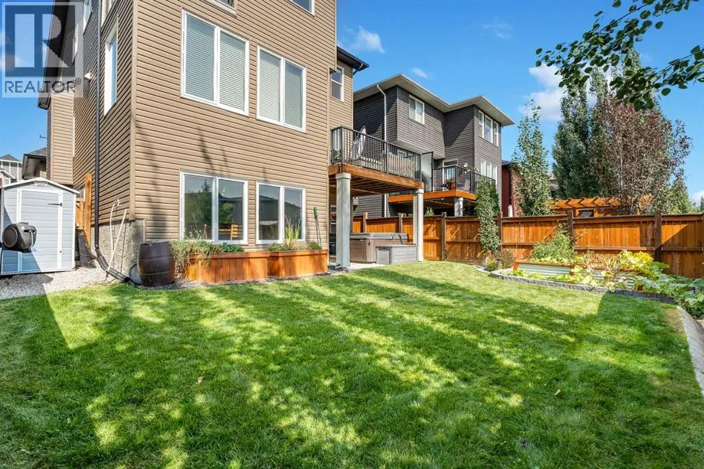106 Mount Rae Heights