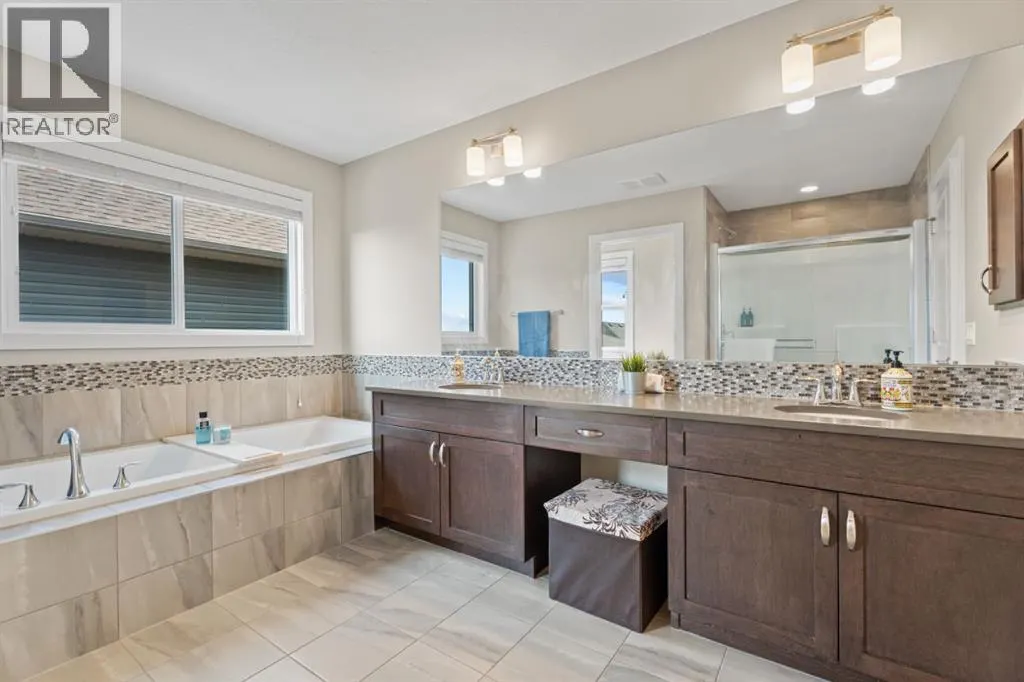 106 Mount Rae Heights