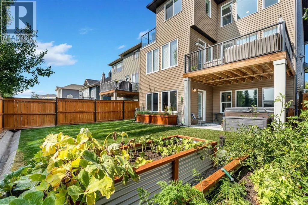 106 Mount Rae Heights