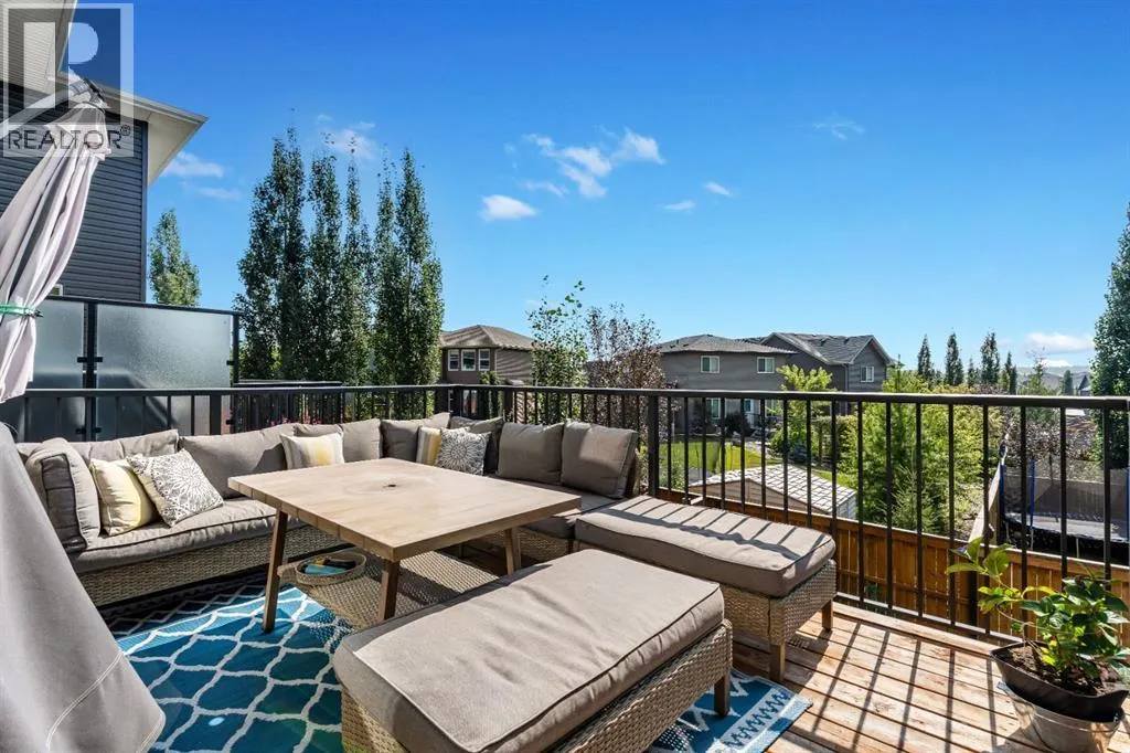 106 Mount Rae Heights