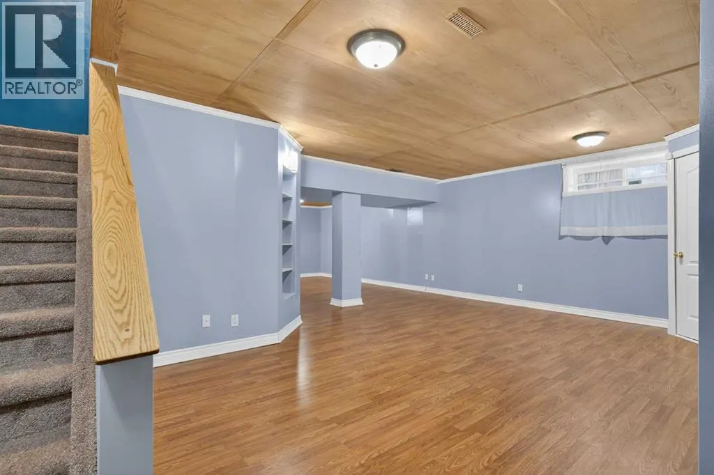 47 Mt Apex Crescent SE
