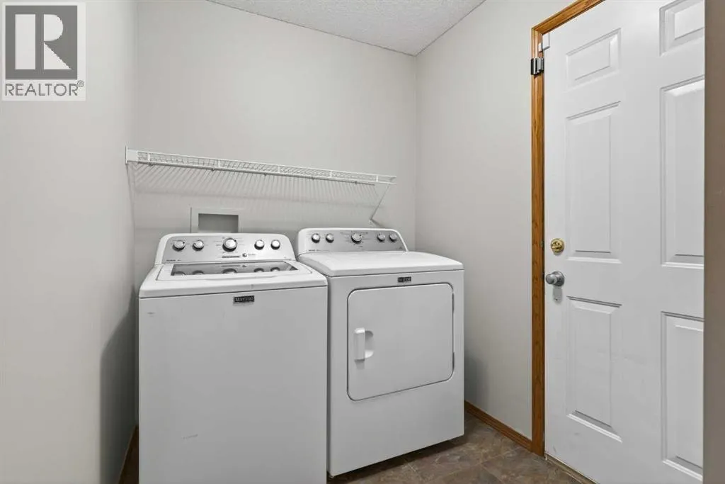 47 Mt Apex Crescent SE