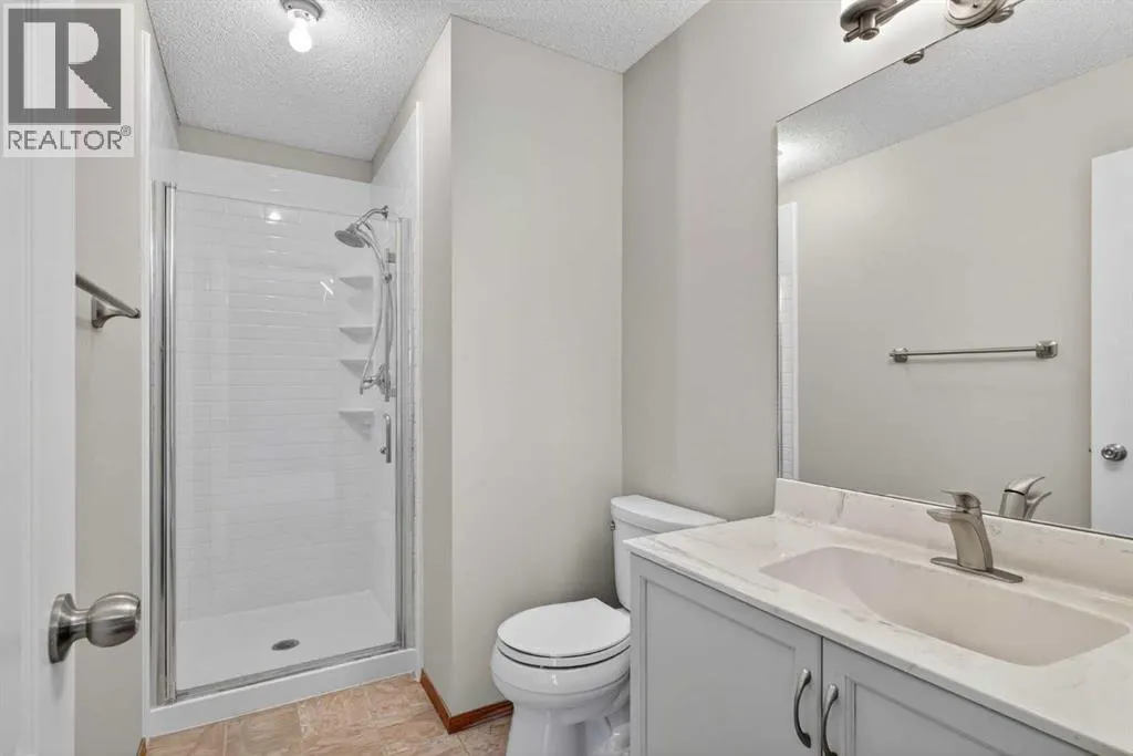 47 Mt Apex Crescent SE