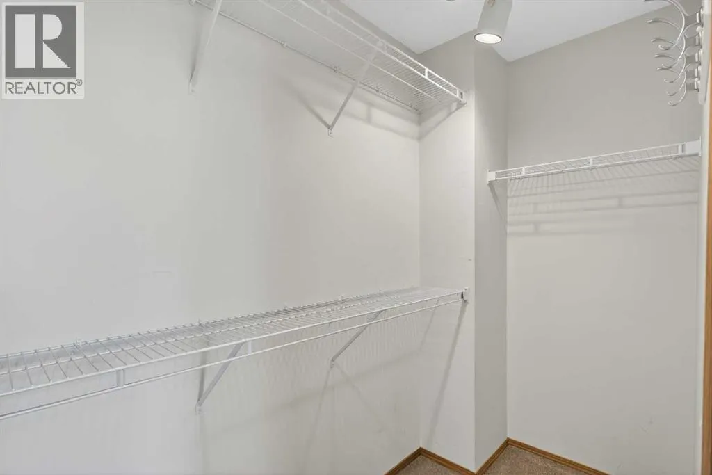 47 Mt Apex Crescent SE