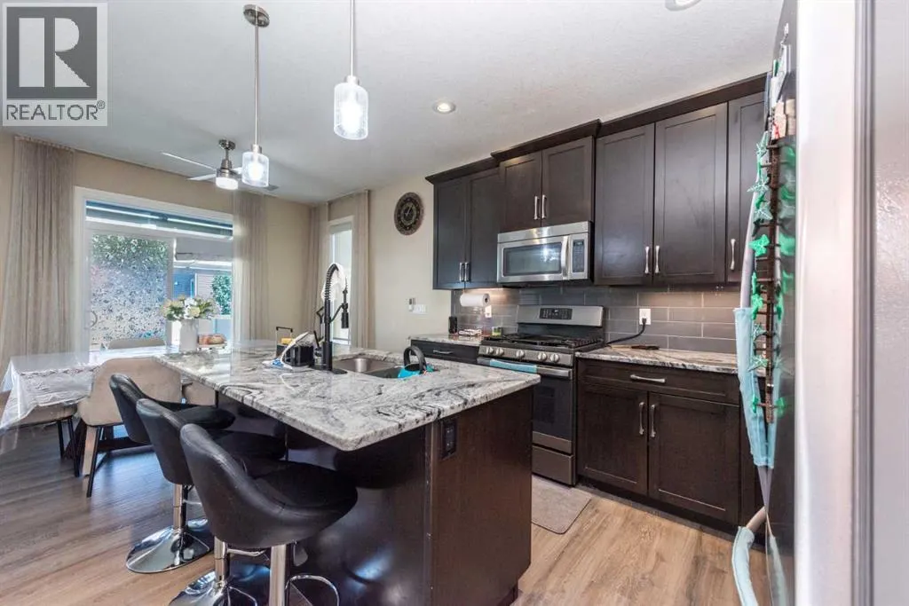 287 Baywater Way SW