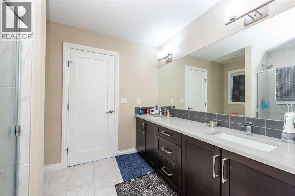 287 Baywater Way SW