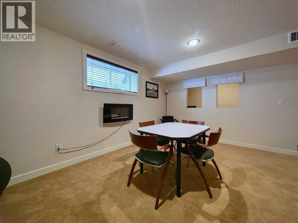 66 Crystal Green Drive