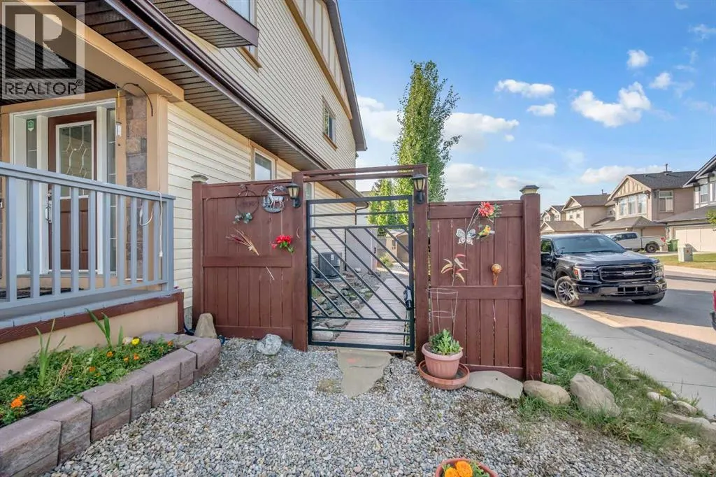 2407 Kingsland View SE
