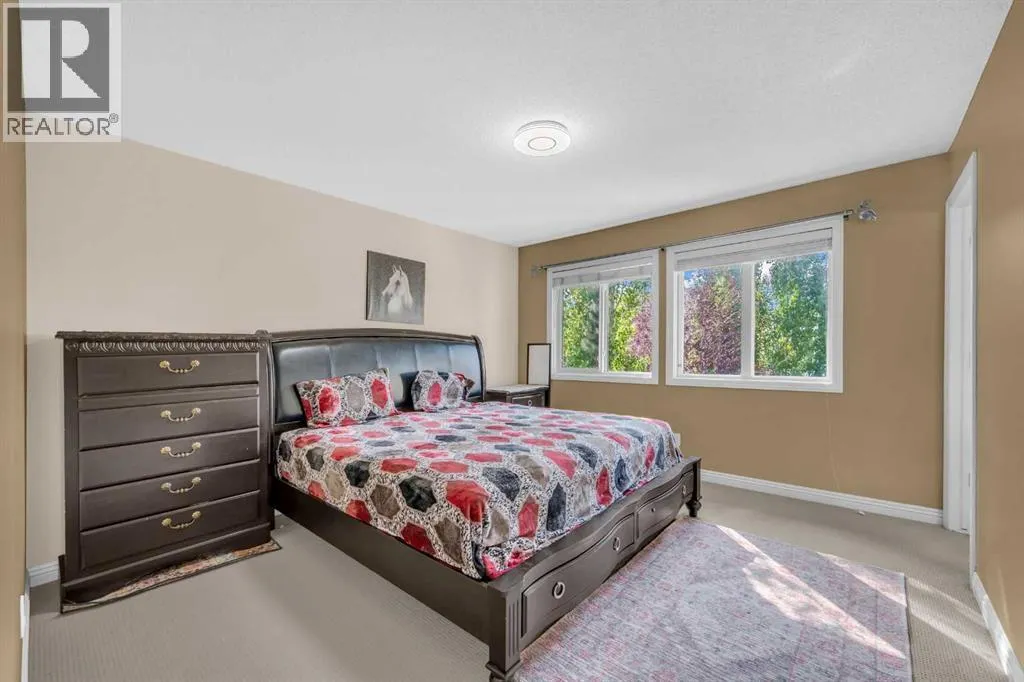 2407 Kingsland View SE