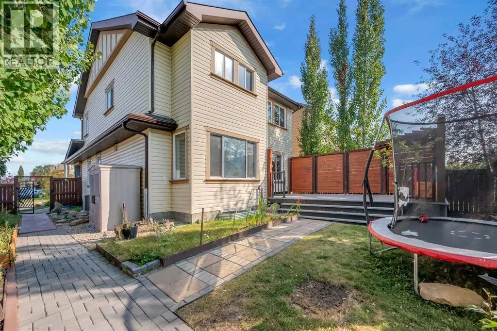 2407 Kingsland View SE