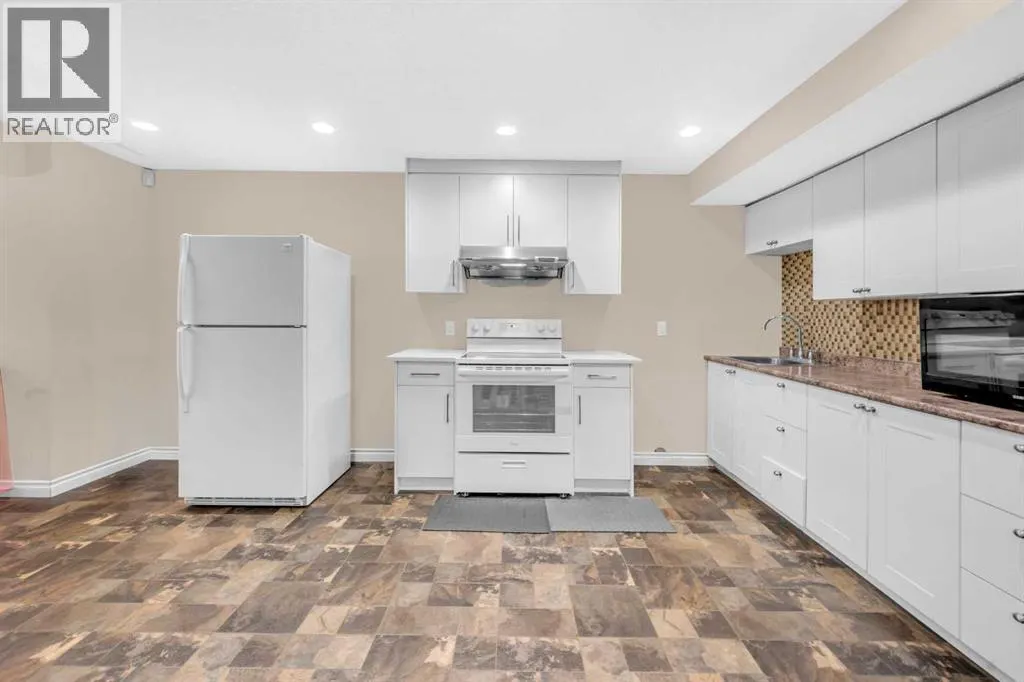 2407 Kingsland View SE