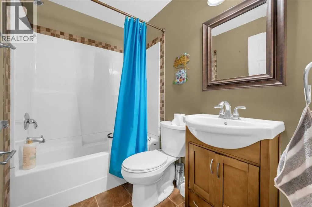 2407 Kingsland View SE