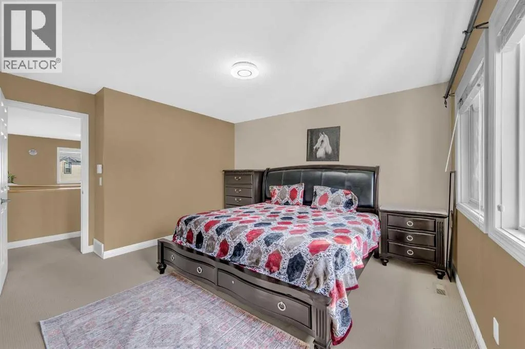 2407 Kingsland View SE
