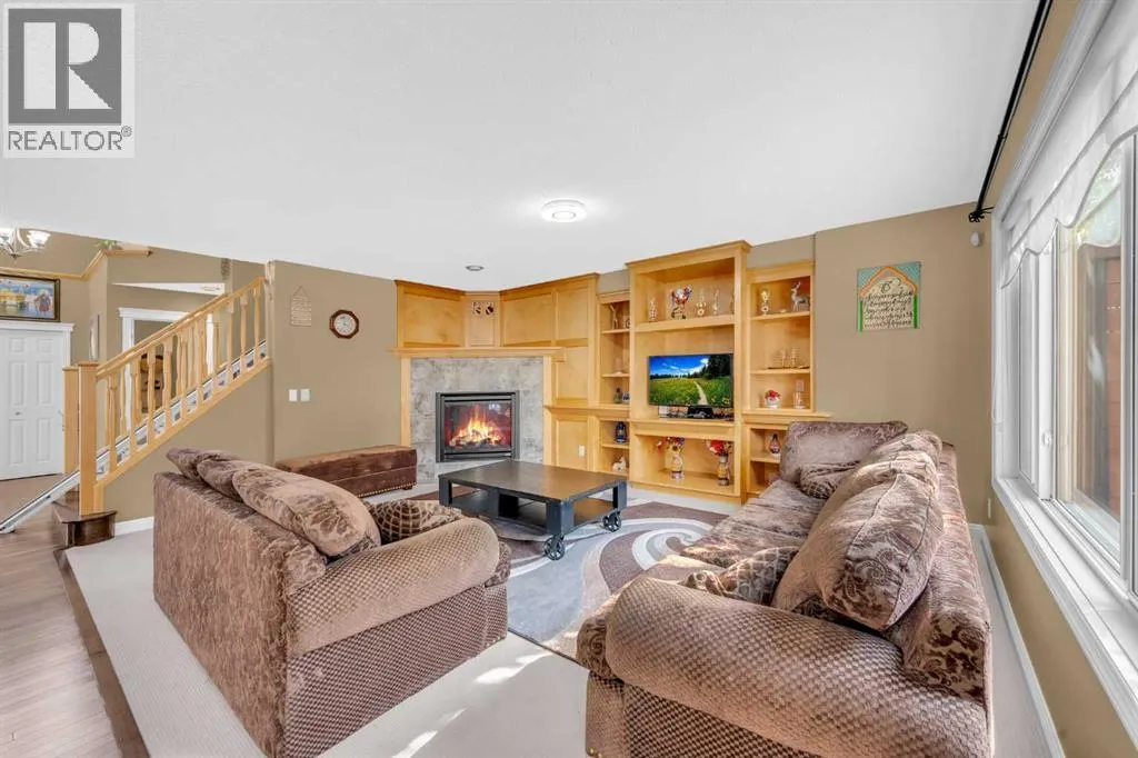 2407 Kingsland View SE
