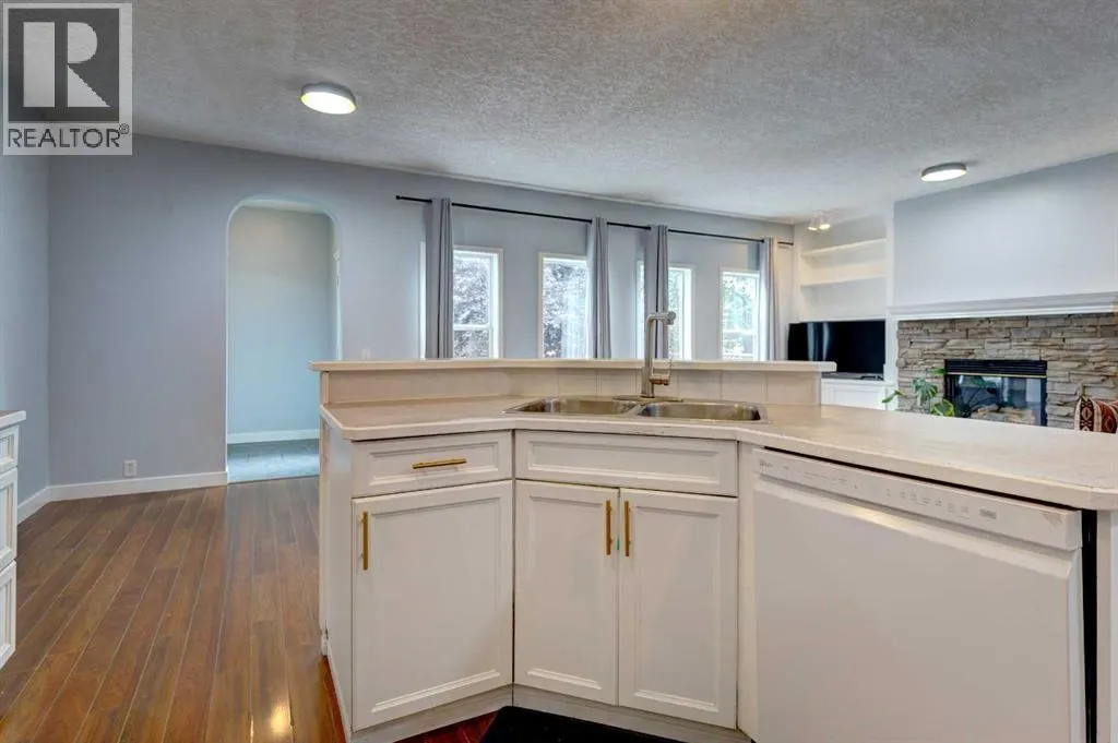 162 Prestwick Landing SE