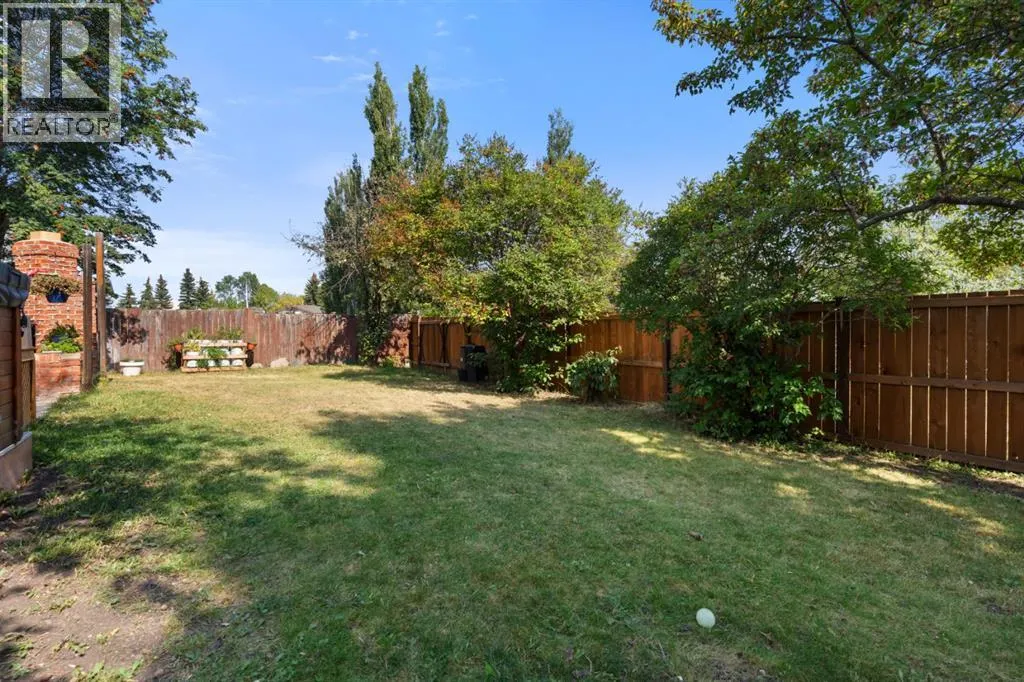 107 Northlake Lane