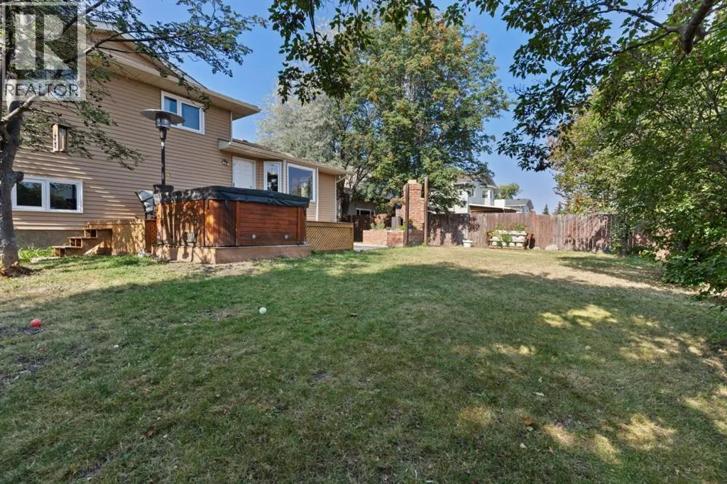 107 Northlake Lane