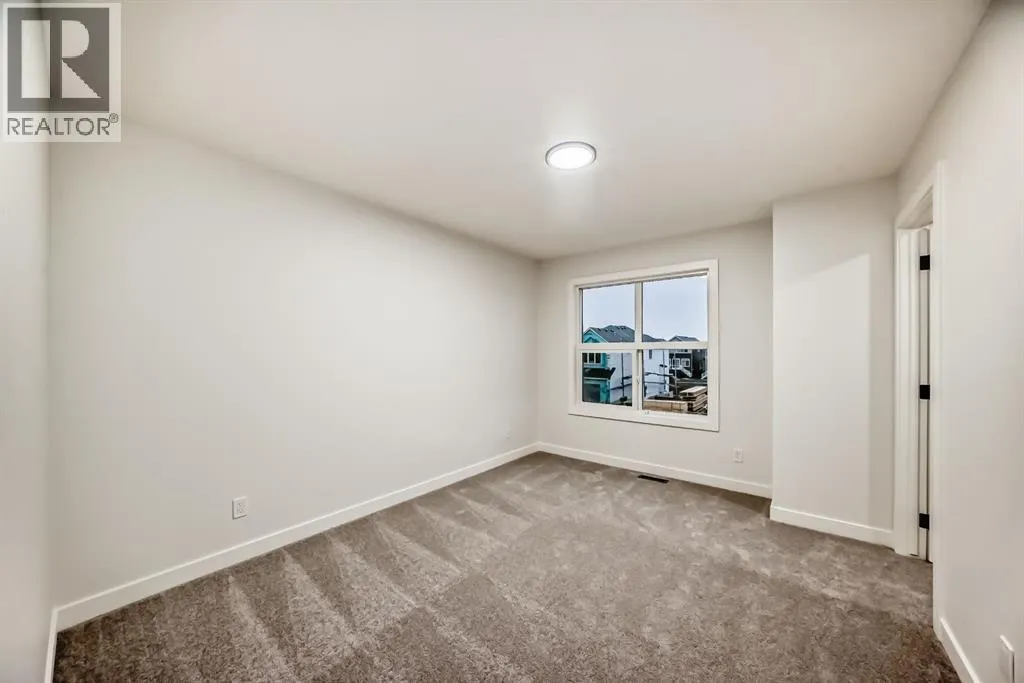 20 Lewiston View NE