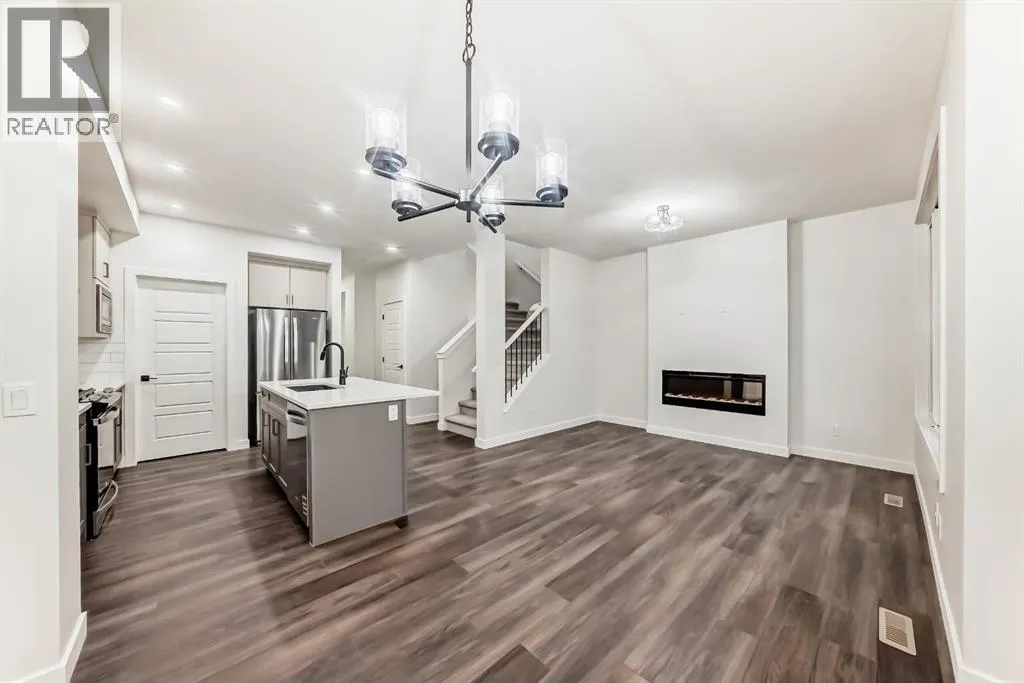 20 Lewiston View NE