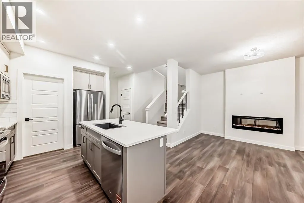 20 Lewiston View NE
