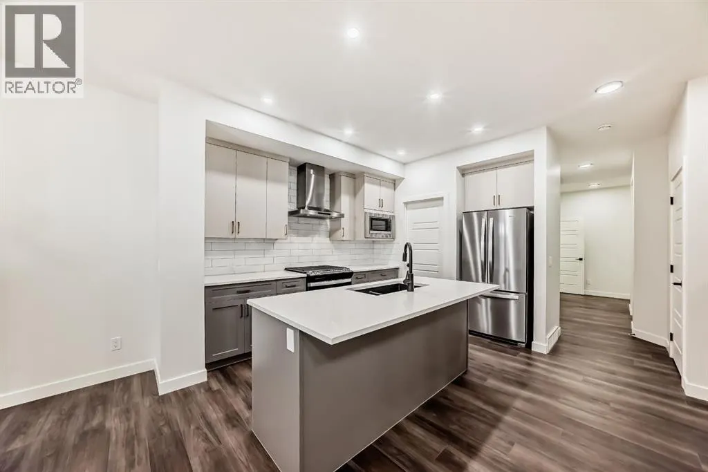 20 Lewiston View NE