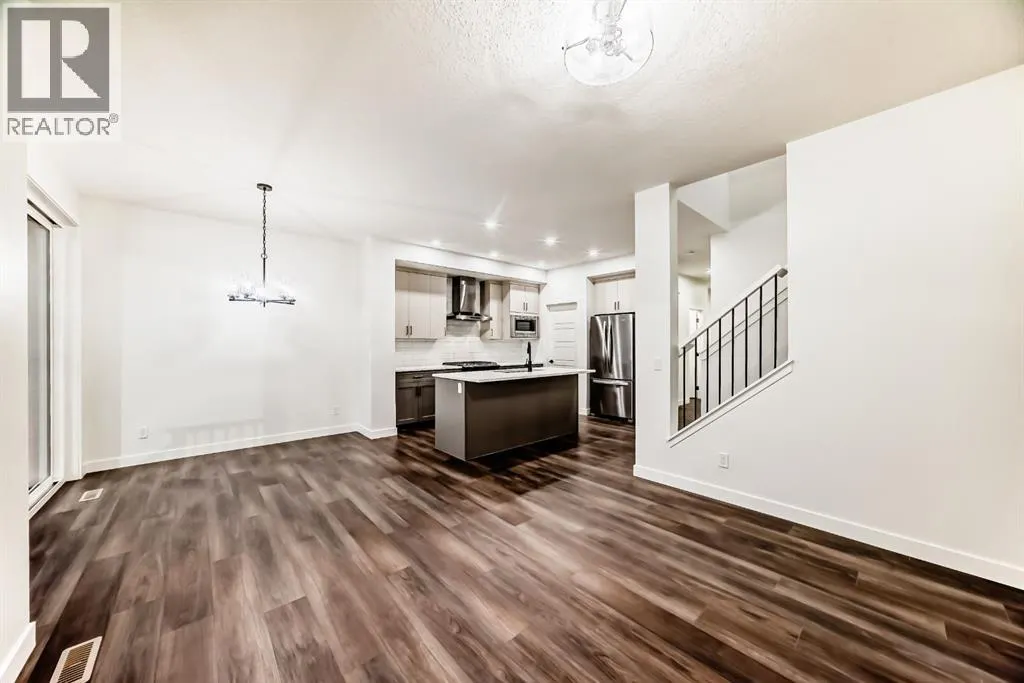 20 Lewiston View NE