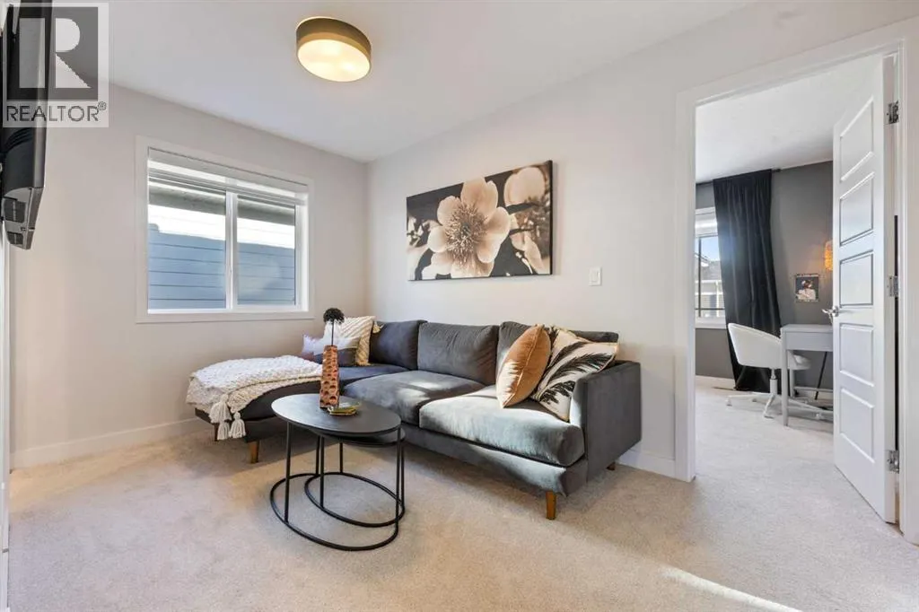19 Sundown Crescent