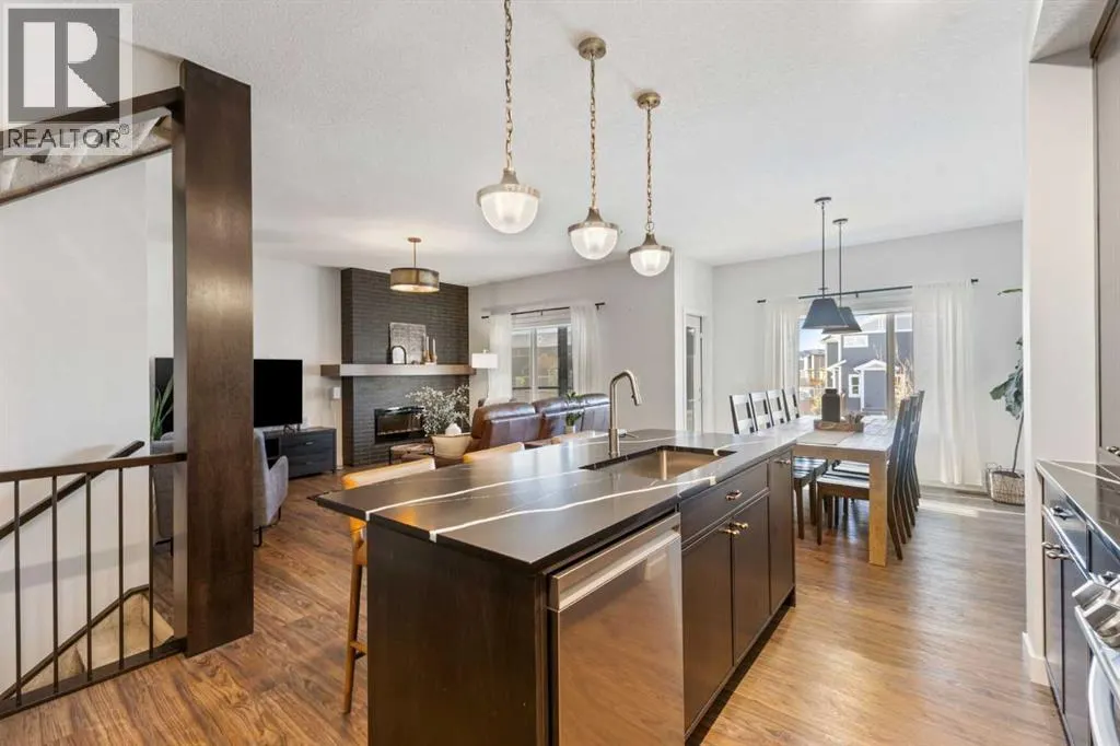 19 Sundown Crescent