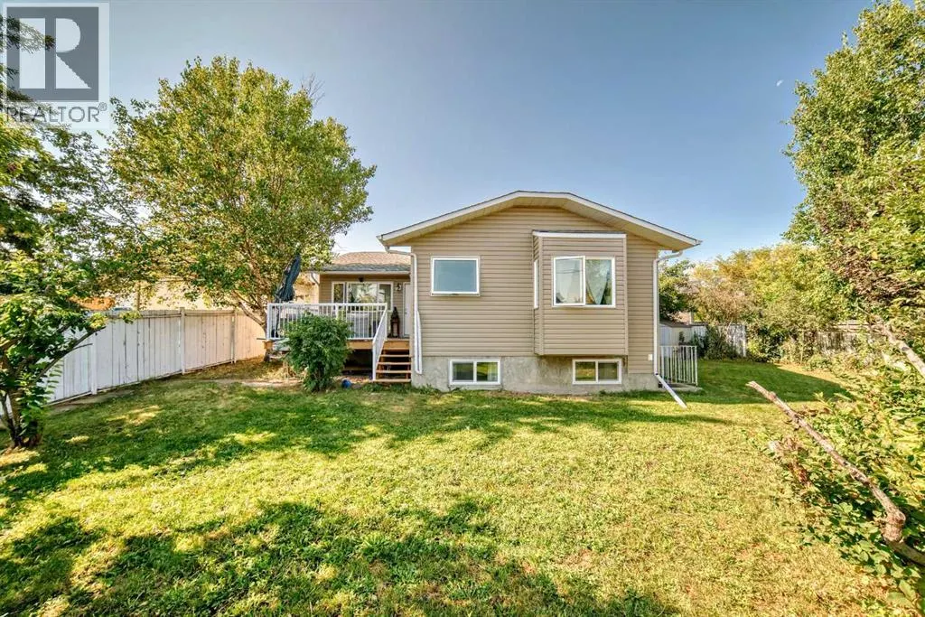48 Fallingworth Court NE