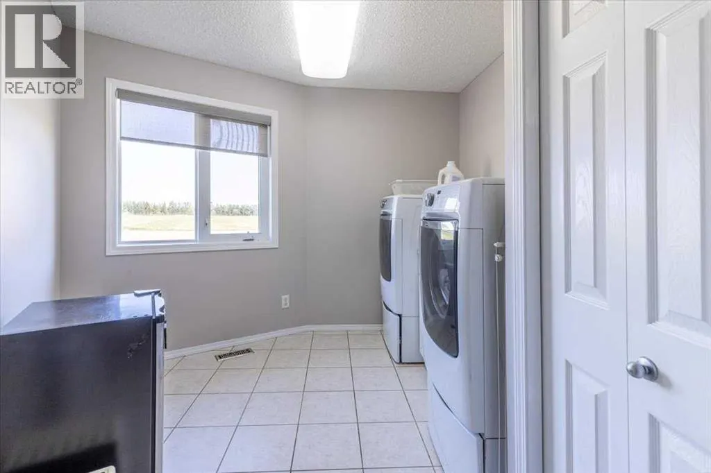 27318 TWP ROAD 482