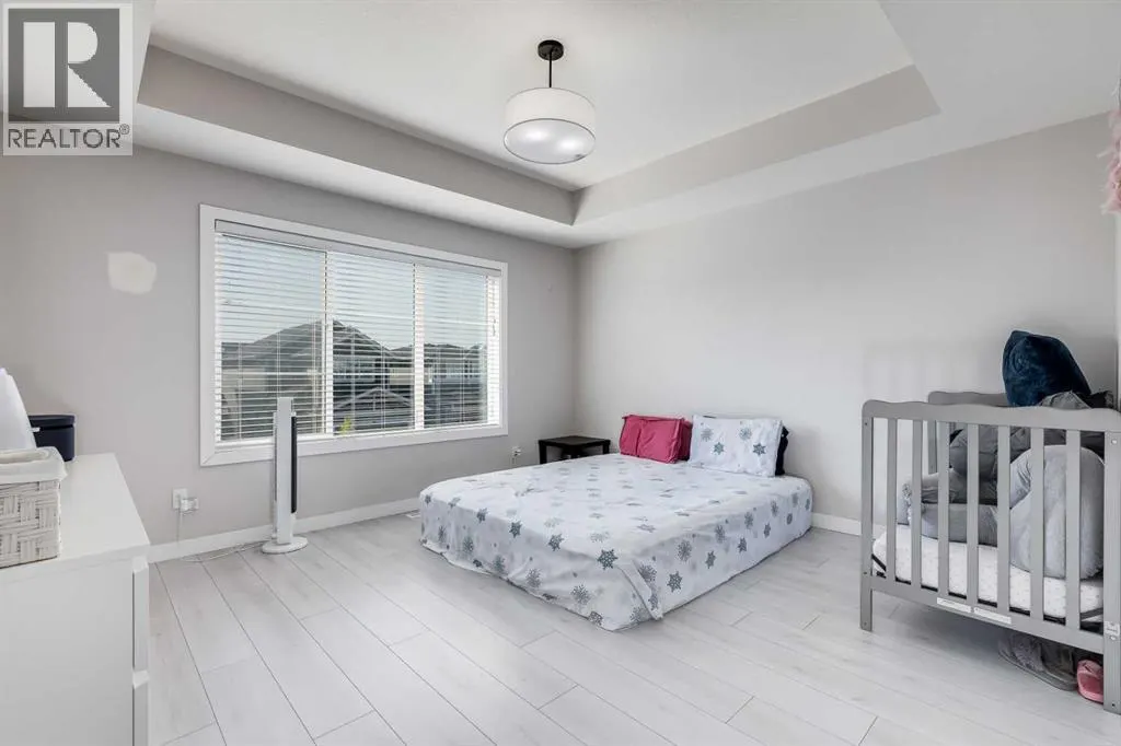 104 Red Embers Manor NE