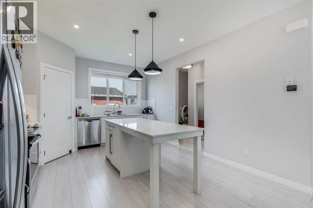 104 Red Embers Manor NE