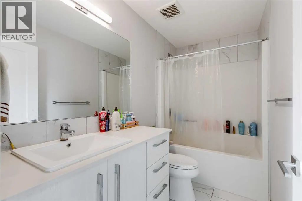 104 Red Embers Manor NE