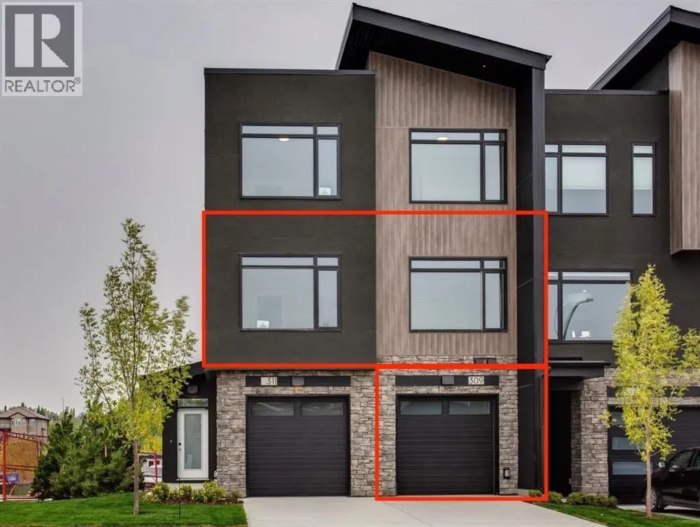 261 Royal Elm Road NW