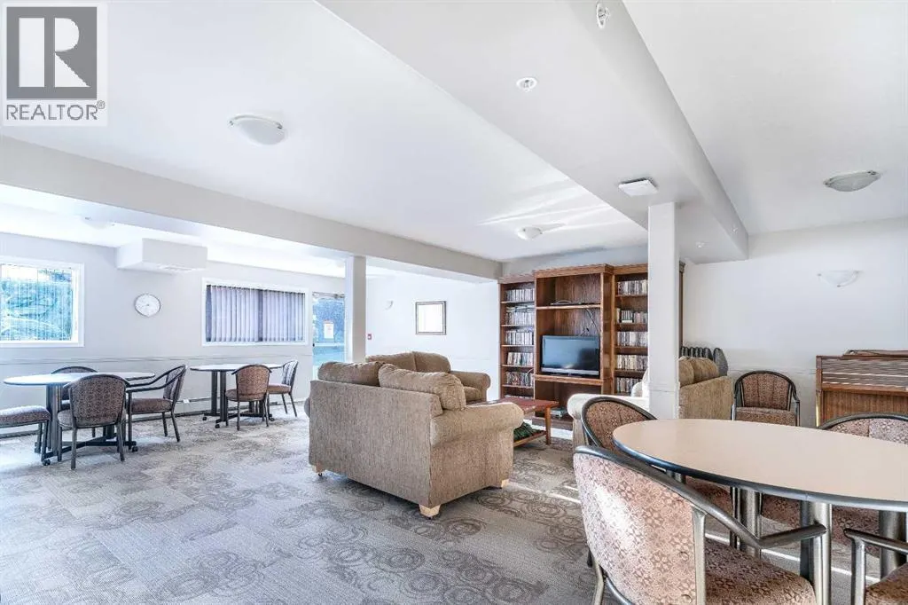 136, 5000 Somervale Court SW