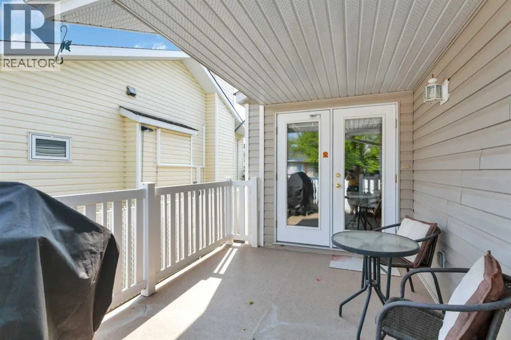 14 Andrews Close