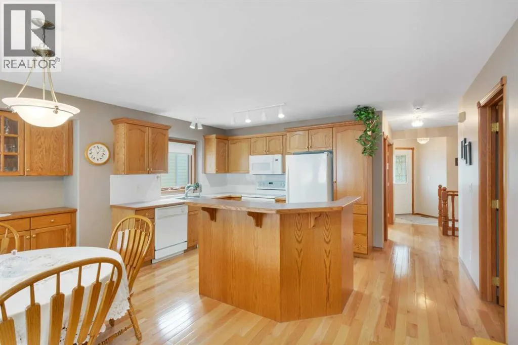 14 Andrews Close