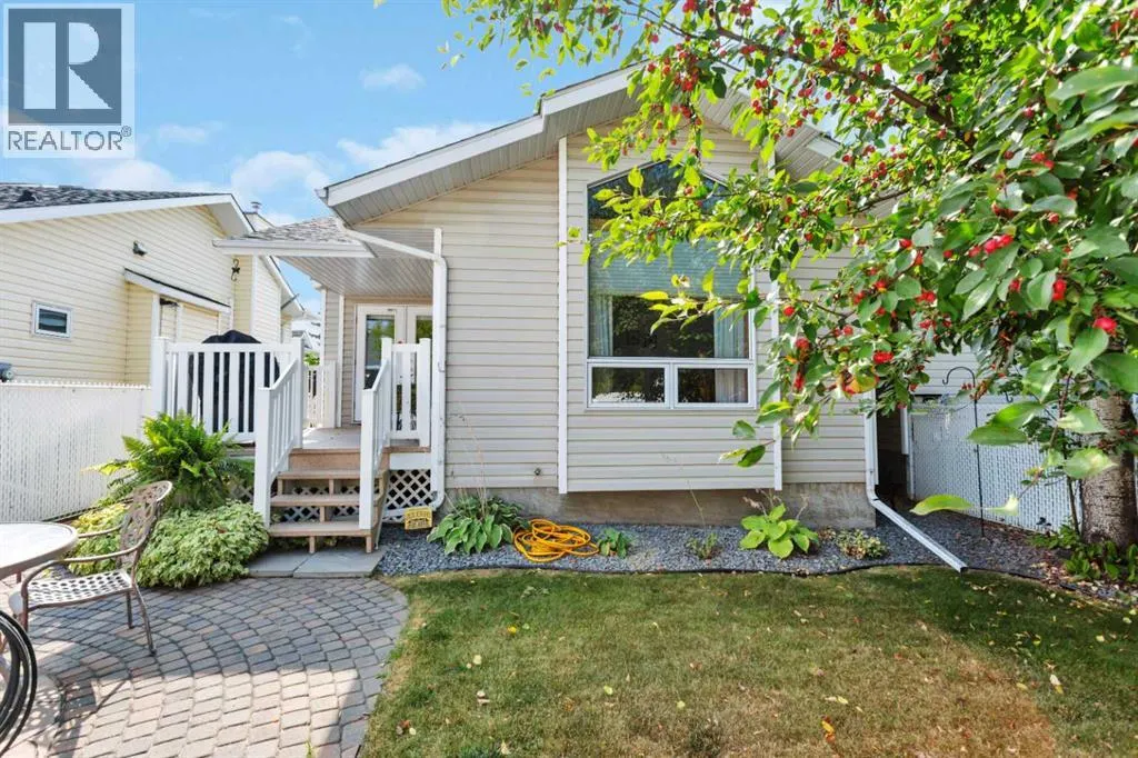 14 Andrews Close