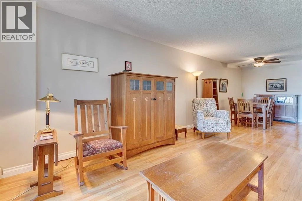 405, 9800 Horton Road SW