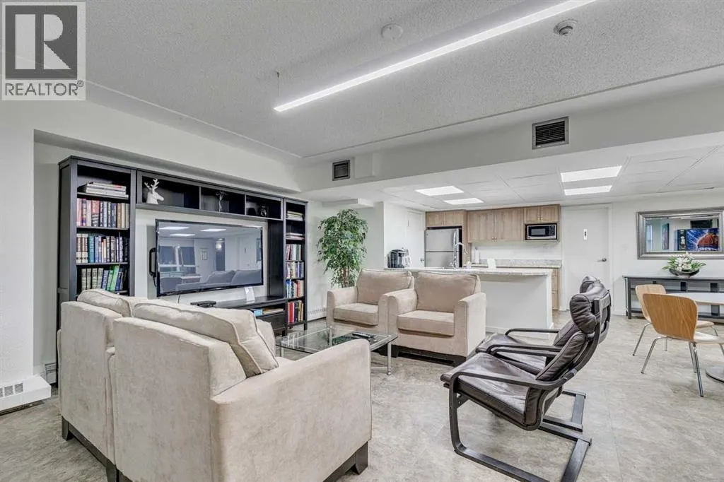 405, 9800 Horton Road SW