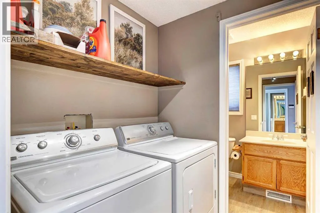 116 Macewan Ridge Close NW