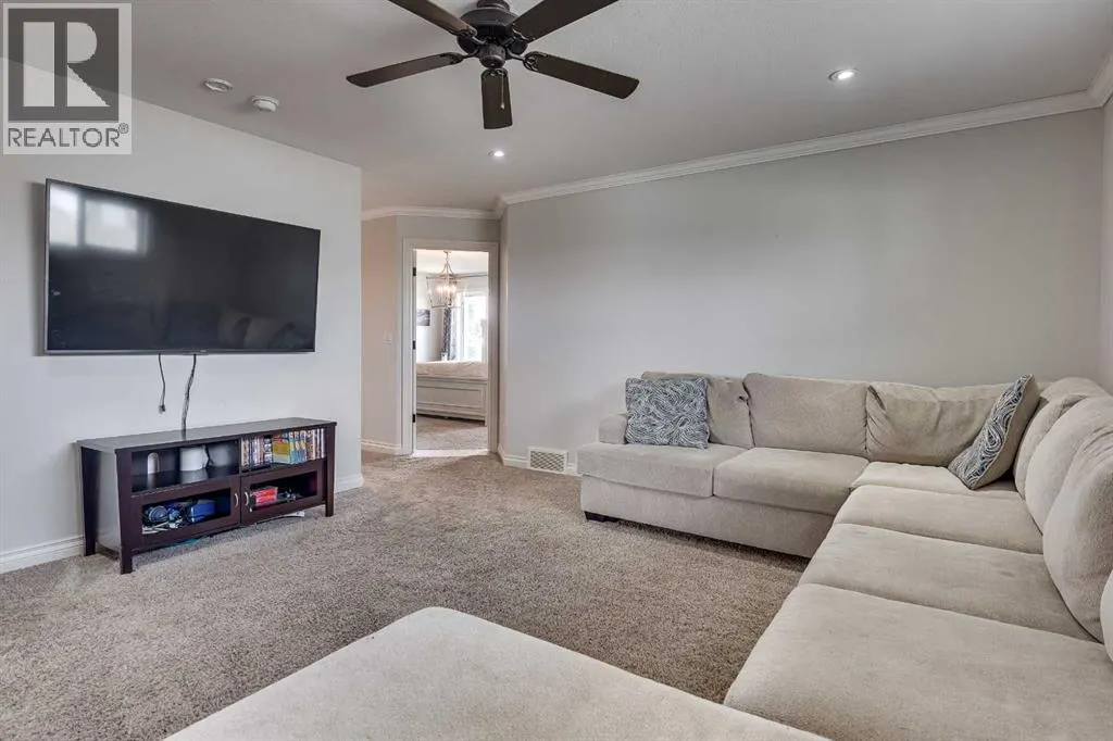 66 Truant Crescent
