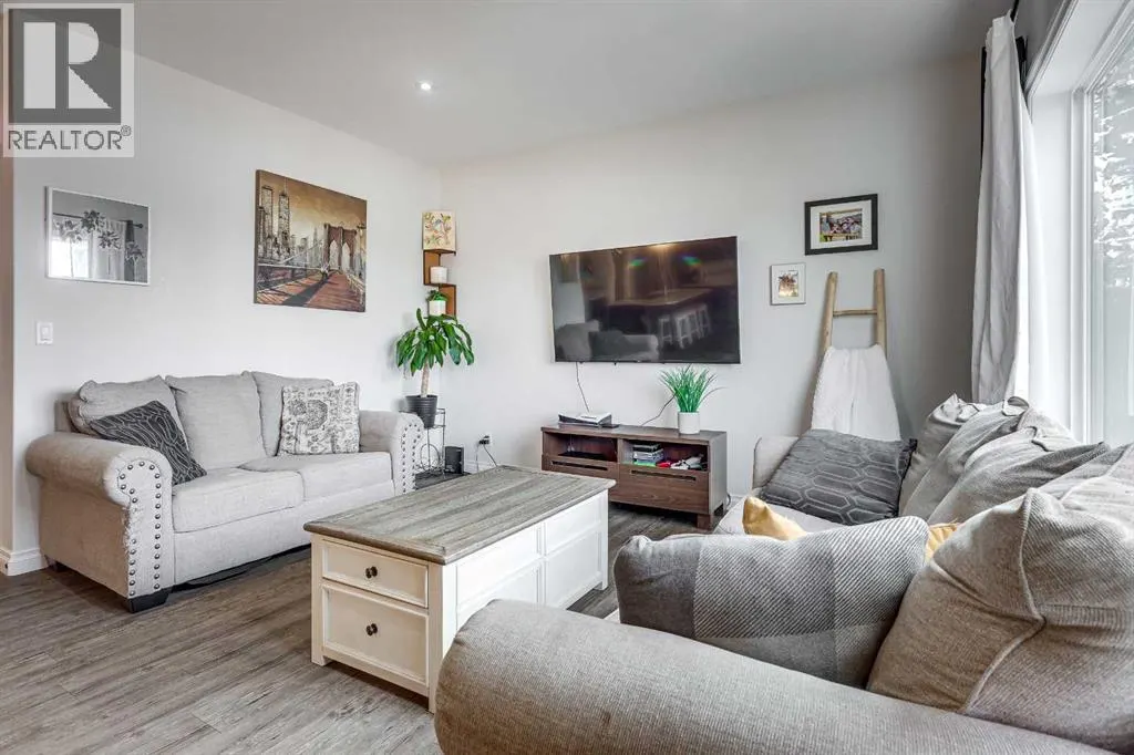 66 Truant Crescent
