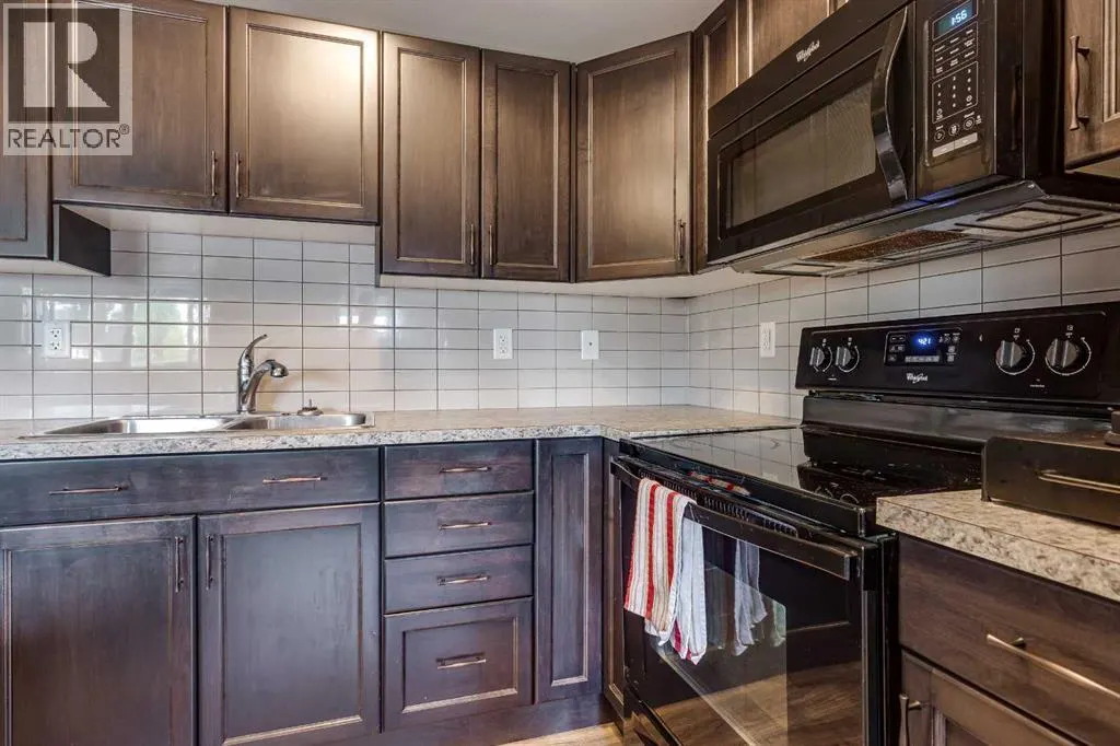 66 Truant Crescent