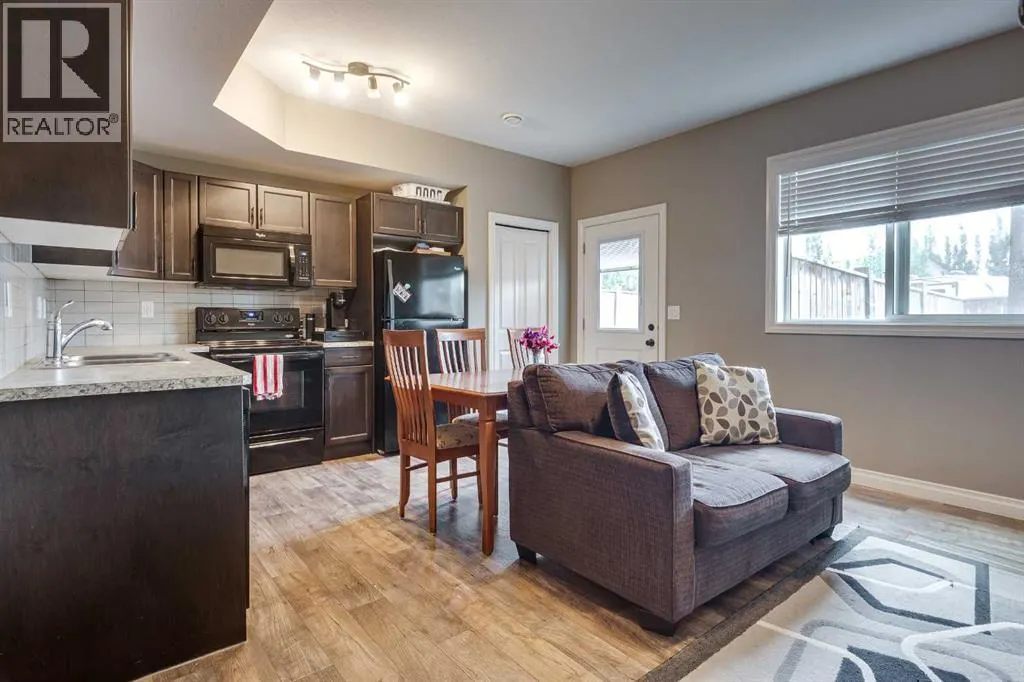66 Truant Crescent